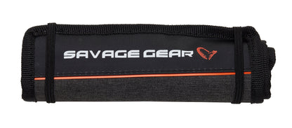 BOLSA ENROLLABLE DE SAVAGE GEAR CON CAPACIDAD PARA 12 BOLSAS DE HASTA 15 CM